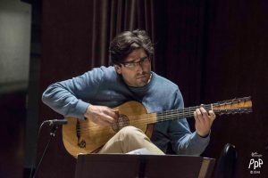 Michel Angers baroque guitar